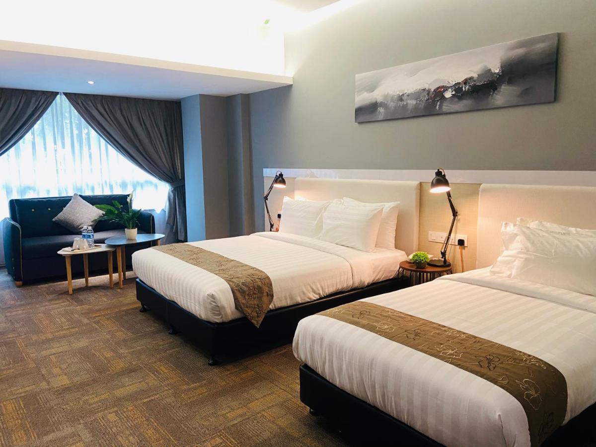 Glex Hotel Signature Johor Bahru Buitenkant foto