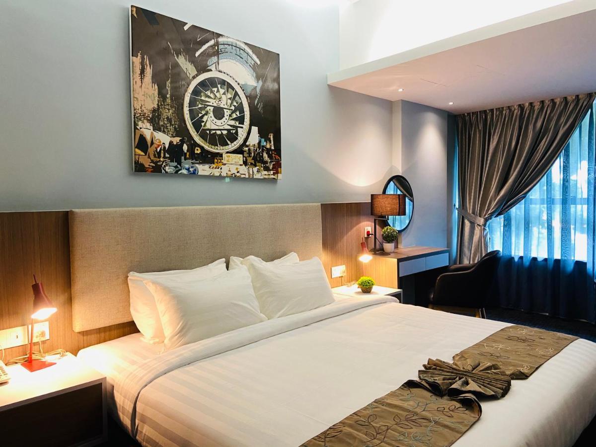 Glex Hotel Signature Johor Bahru Buitenkant foto