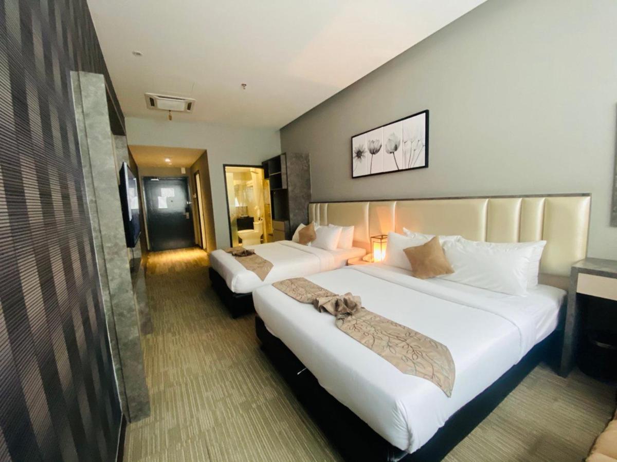 Glex Hotel Signature Johor Bahru Buitenkant foto